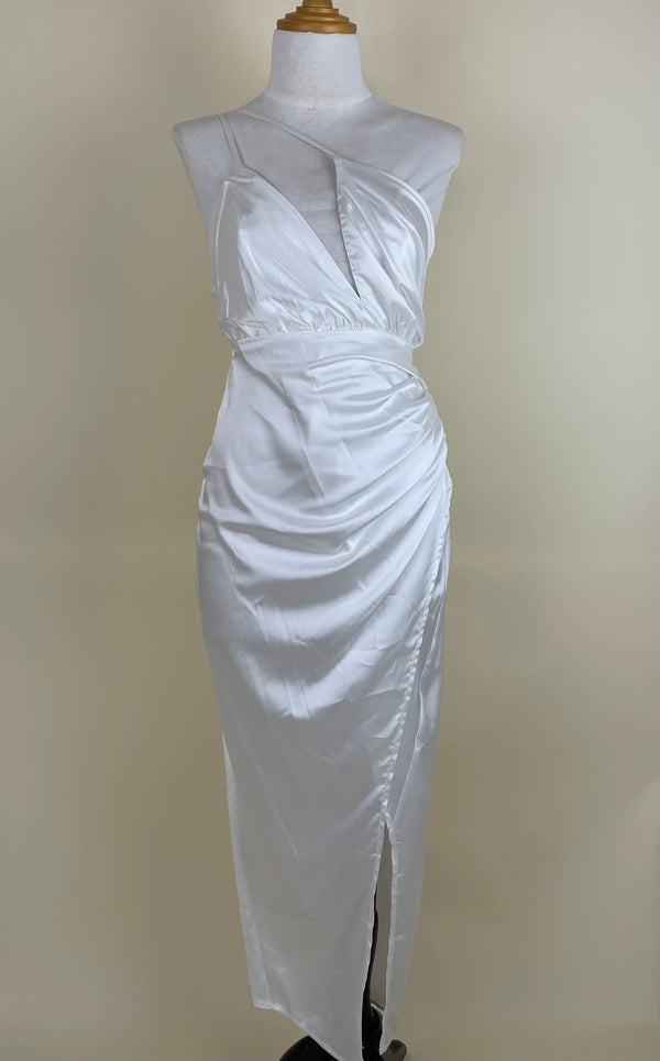 Vestido Midi Blanco Con Varilla