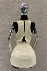 Vestido Corto Con Cinto Amarillo