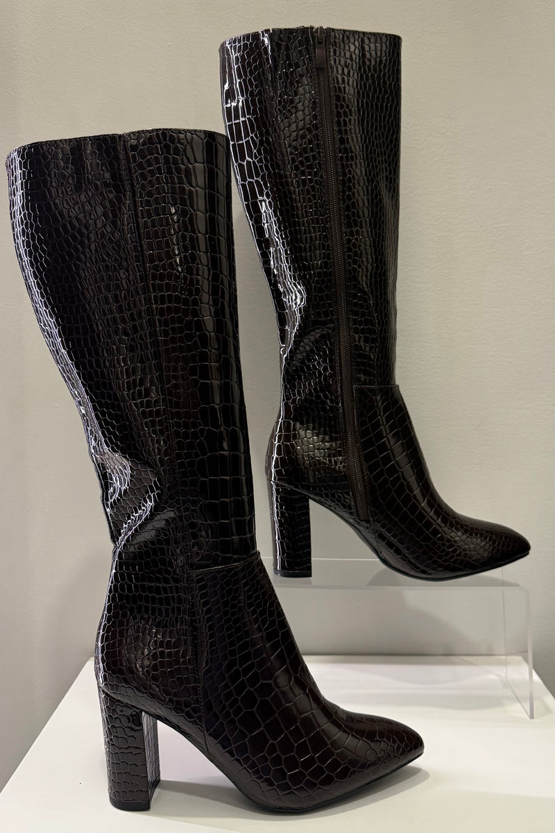 Botas Charol Textura Cafe