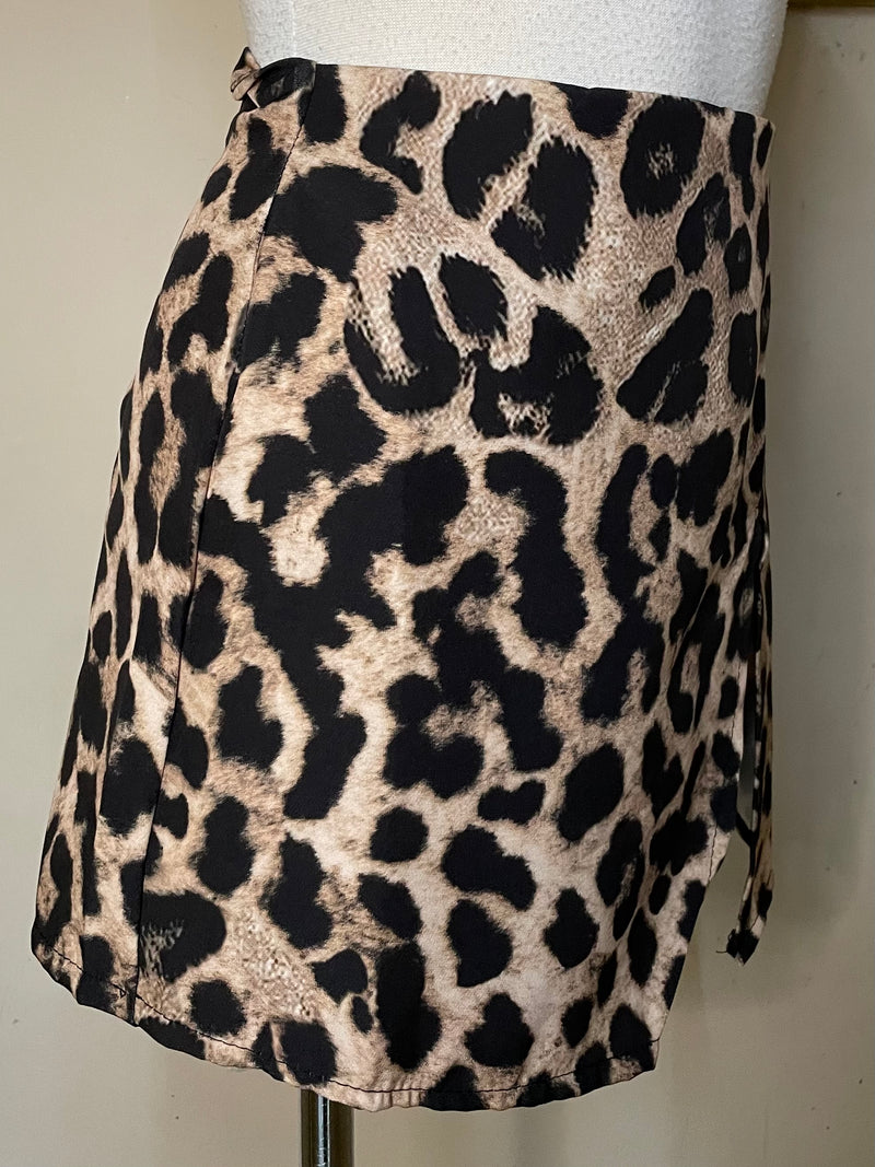 Short Falda Corta Beige Leopard