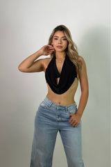 Croptop Halter Escote en Espalda Negro