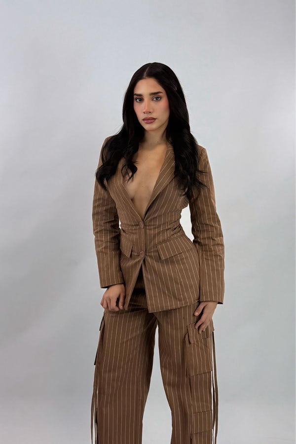 Set Blazer y Pantalon A Rayas Cafe