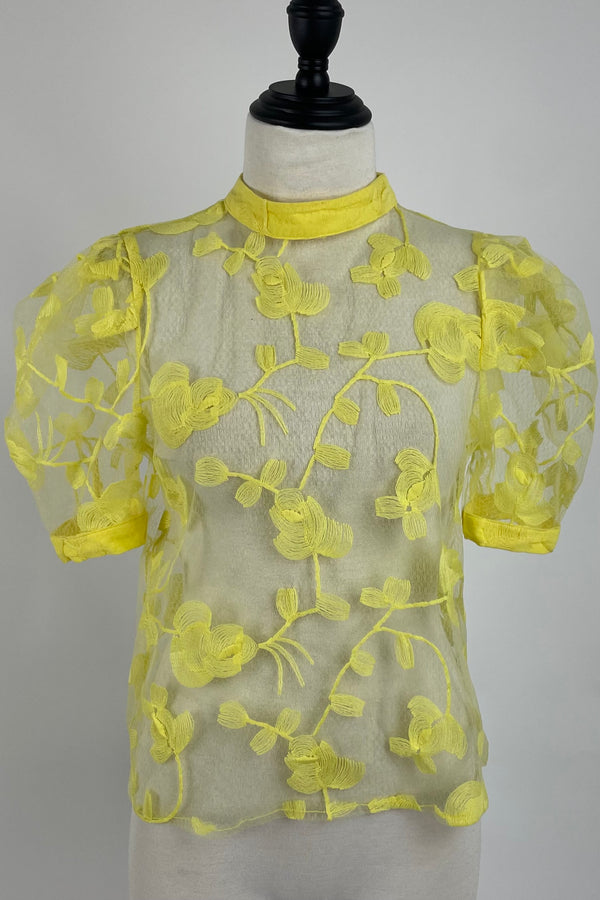 Blusa Amarilla Transparente Flores