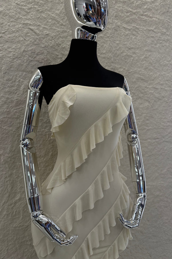 Vestido Beige con Olanes