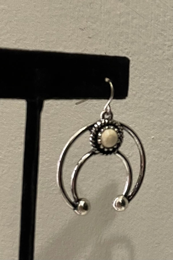 Aretes Half Moon