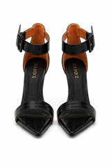 Zapatilla Negra con Tobillera
