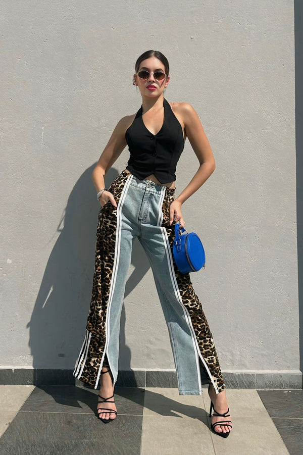 Pantalon con Animal Print Denim