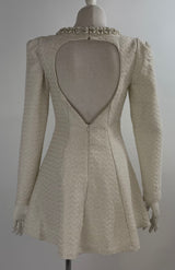 Vestido Tweed Beige Con Perlas