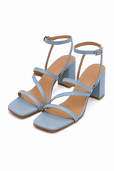 Zapatilla Azul Tiras