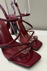 Zapatilla Tiras Rhinestone Cherry