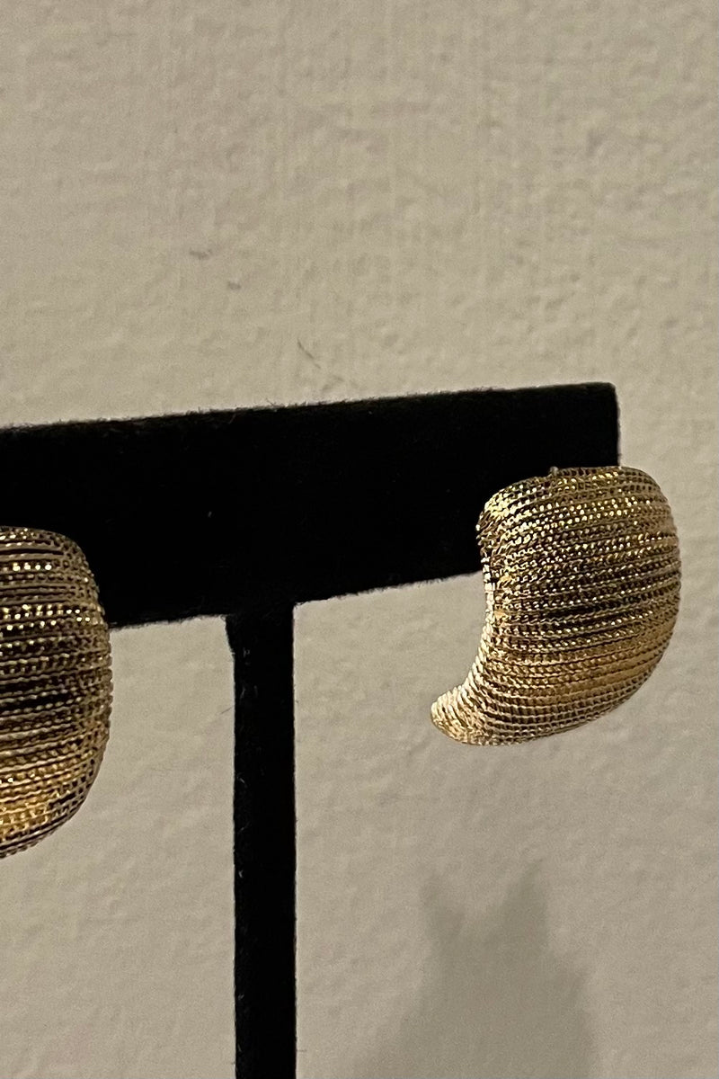 Aretes Golden Frame