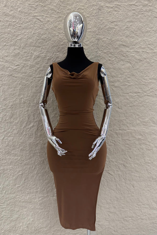 Vestido Midi Escote Abullonado Cafe