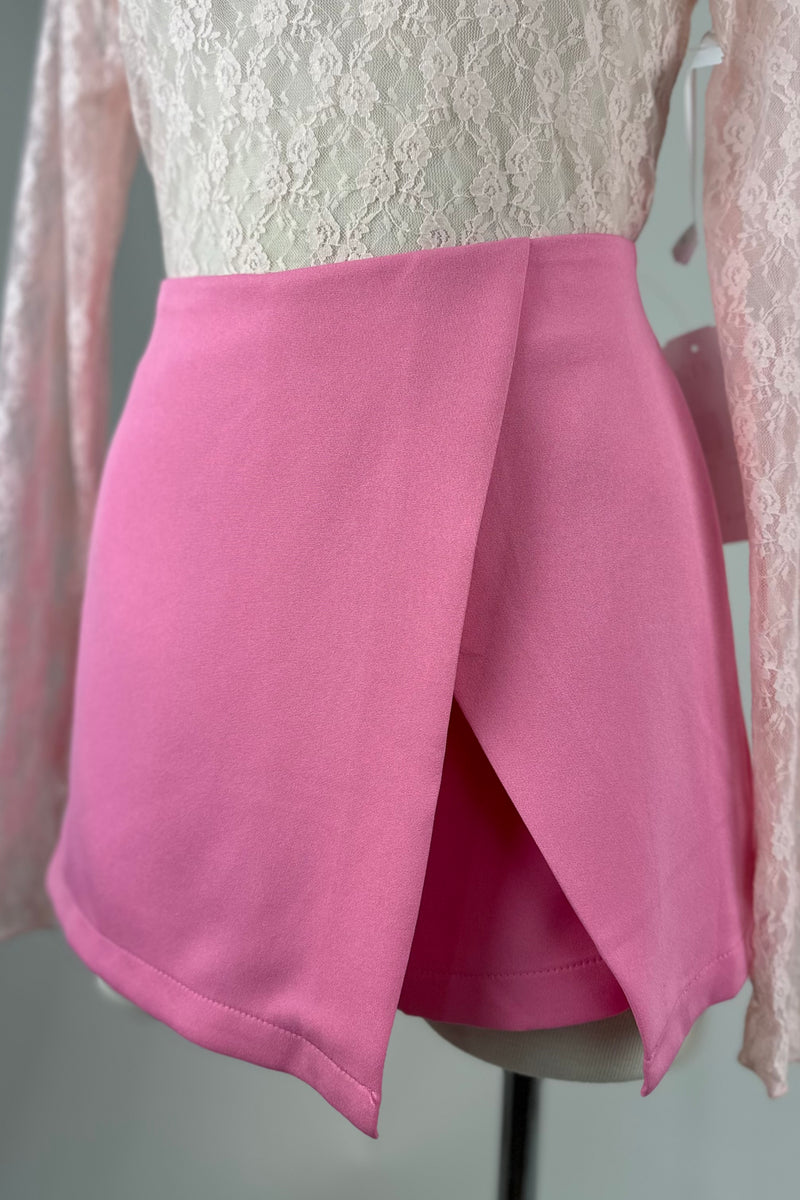 Short Falda Rosa