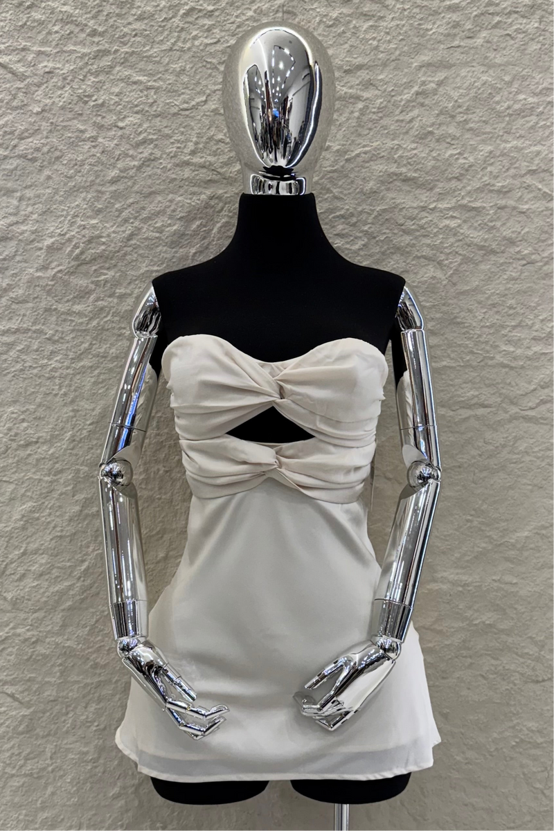 Vestido Strapless Satinado Beige
