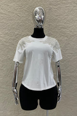 Blusa Blanca Pedreria En Hombros