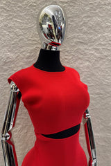 Vestido Corto Abertura Abdomen Rojo