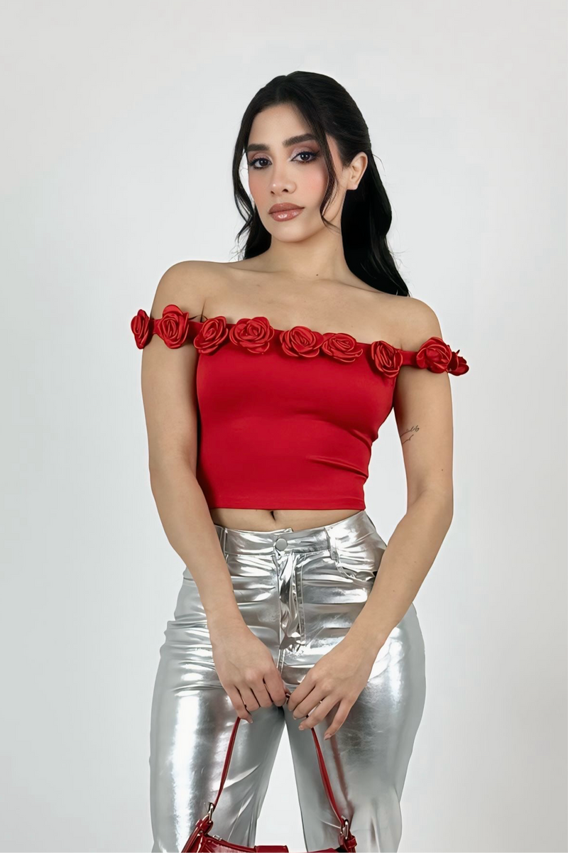 Crop Top Off Shoulder Con App de Flores Rojo