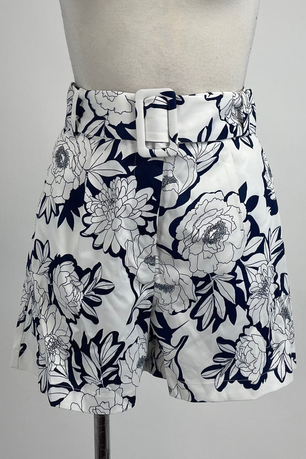 Short Floreado Blanco con Azul