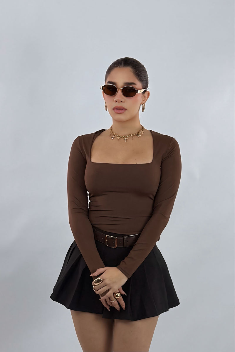 Falda Plisada Con Cinto Negra