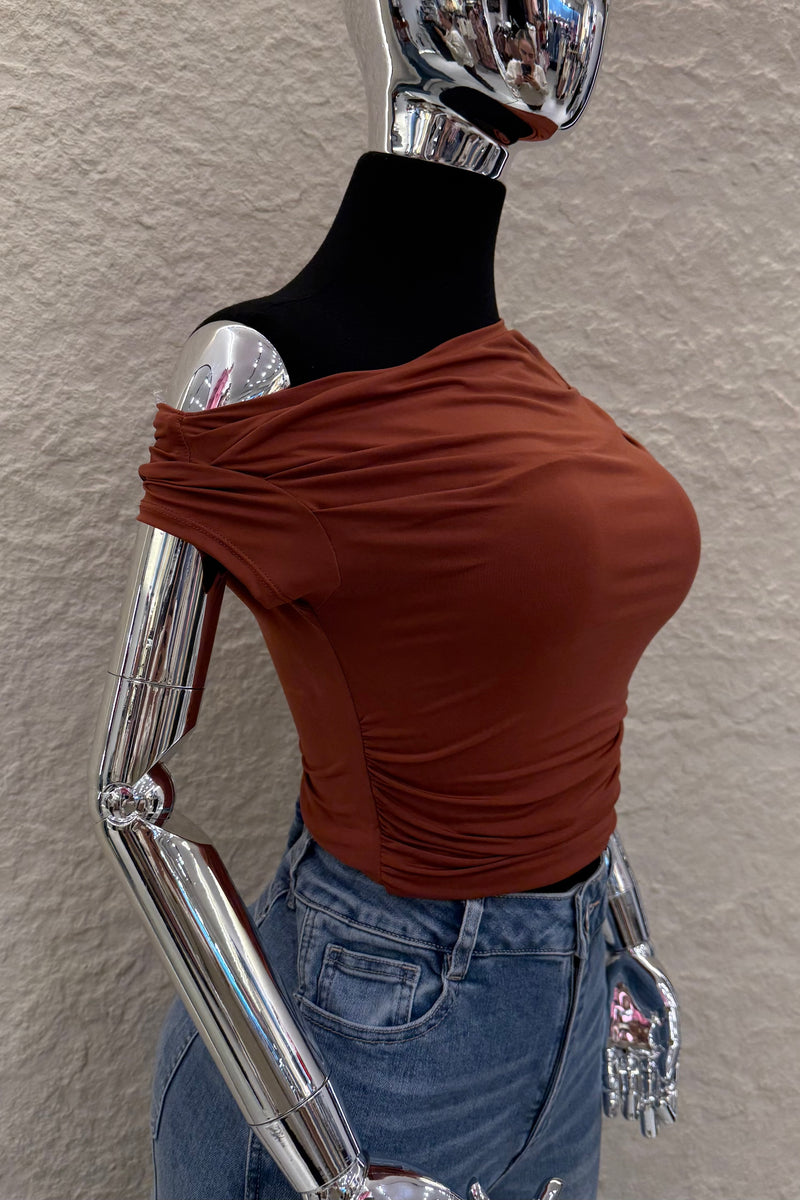 Top Off Shoulder Ruched Chedron