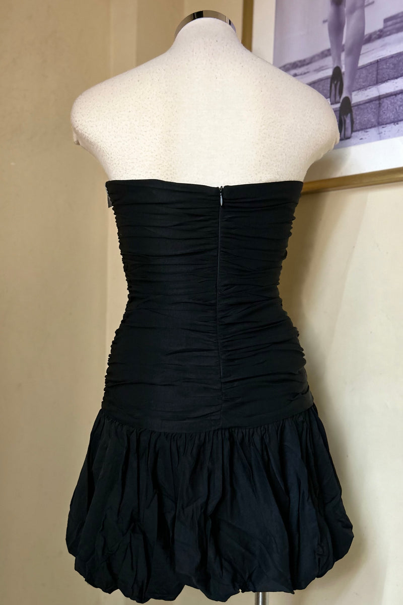 Vestido Strapple Corrugado Ballon Negro