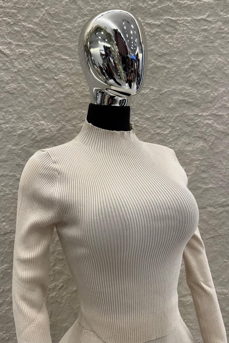 Set Blusa y Falda Tela Punto Beige