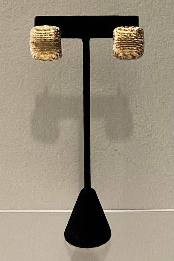 Aretes Golden Frame