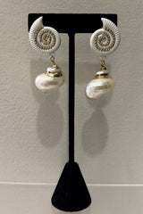 Aretes Shell White