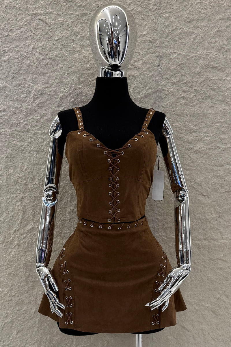 Set Top y Falda Velvet Color Café