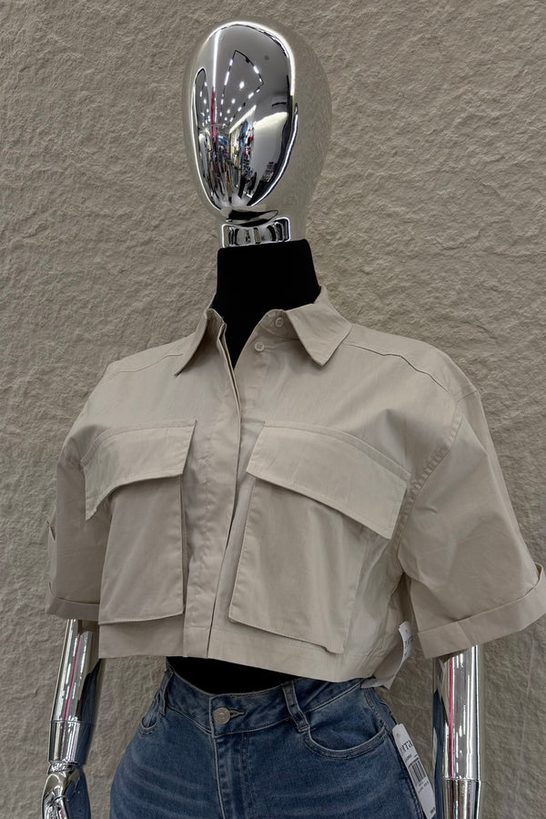 Camisa Corta App de Bolsas Arena