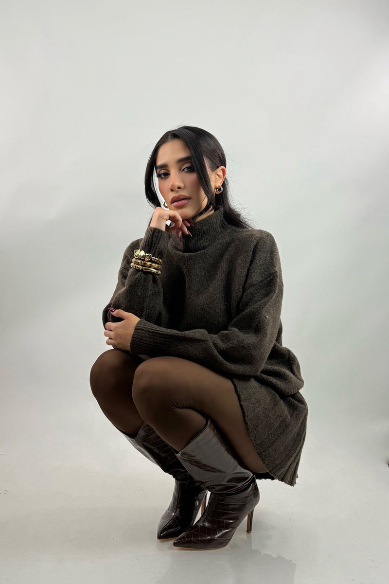 Set Sweater y Falda Cafe