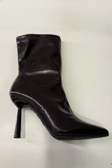 Botin Stiletto Charol Chocolate