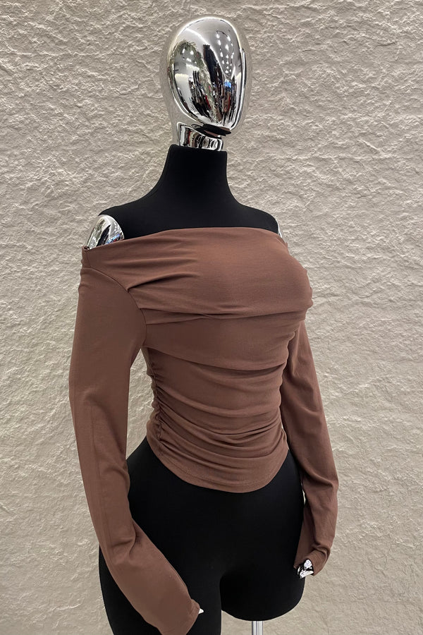 Blusa Off Shoulder Manga Larga Cafe