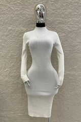 Vestido Manga Larga Cuello Tortuga Crema