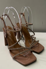 Zapatilla Tiras Rhinestone Camel