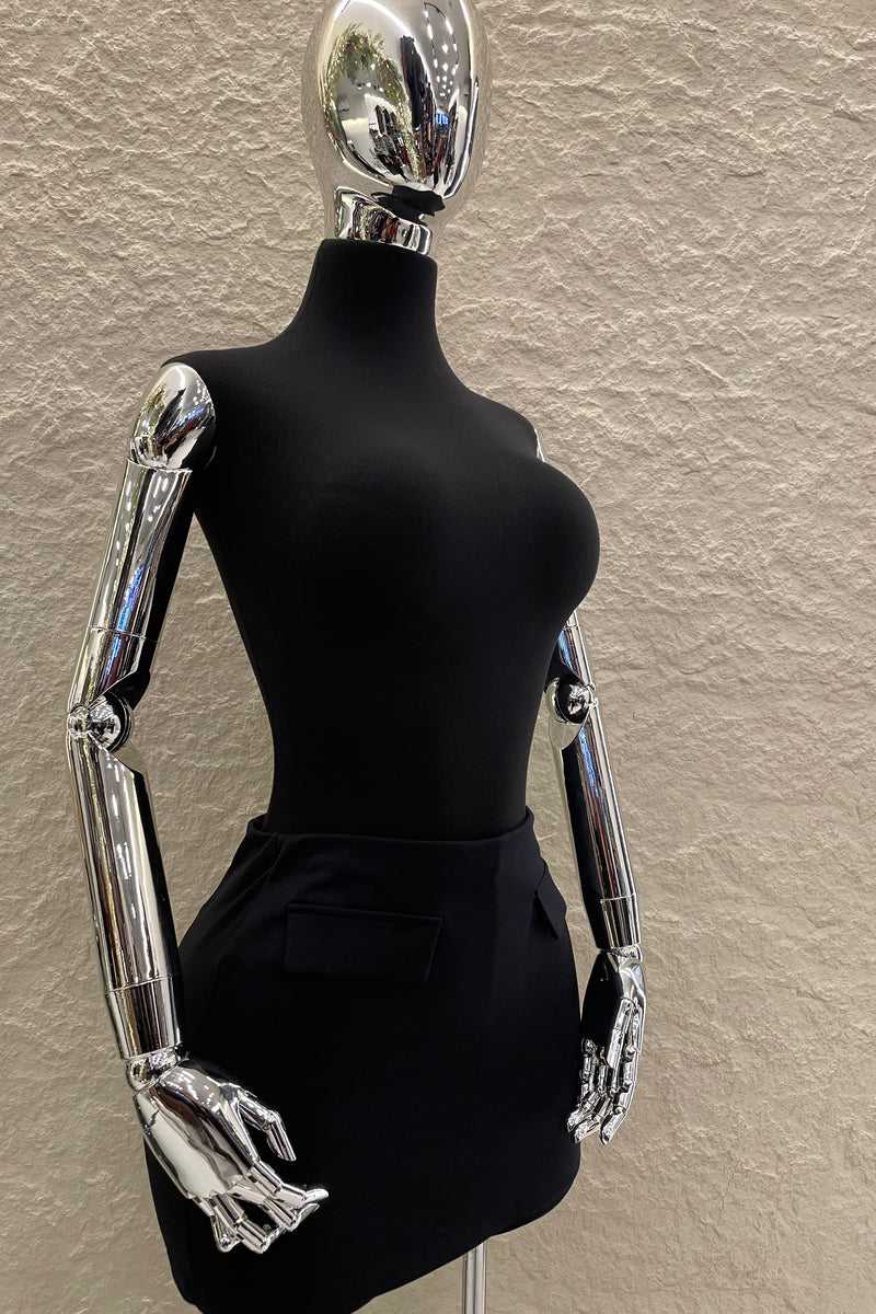 Short Falda Corta App de Bolsas Negra