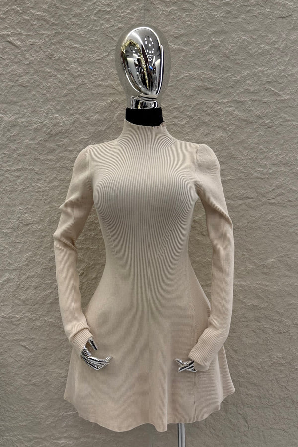 Vestido Manga Larga Tela Sweater Beige
