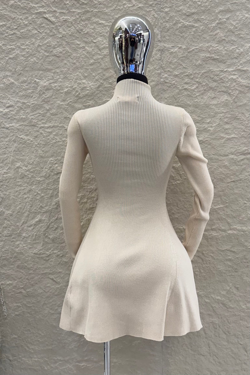 Vestido Manga Larga Tela Sweater Beige