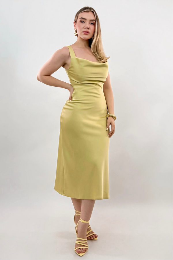 Vestido Midi Satinado Verde