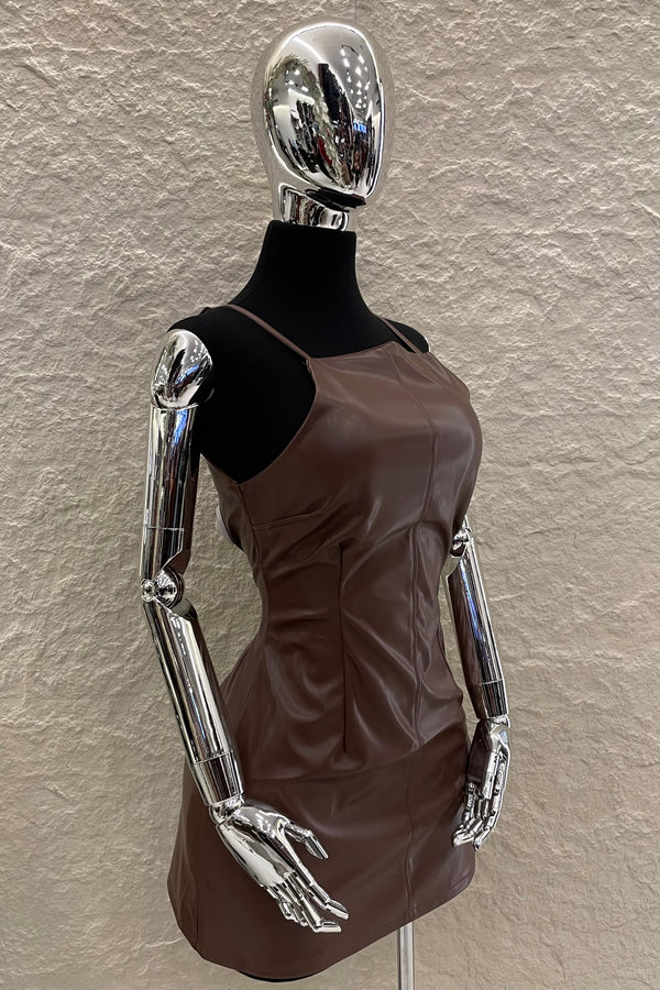 Vestido Corto Volado Vinipiel Cafe