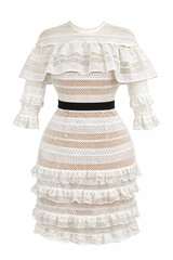 VESTIDO DE ENCAJE CON LISTON NEGRO