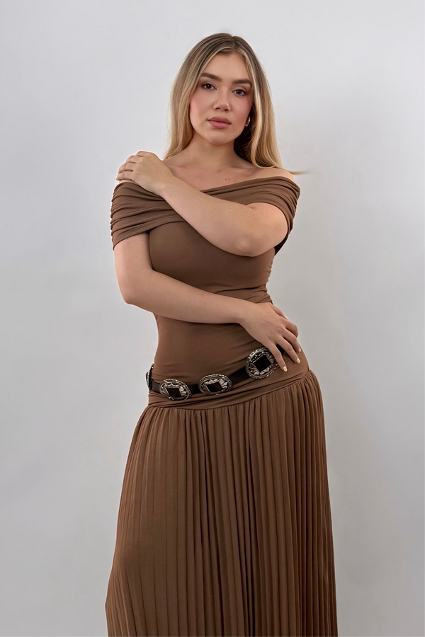 Vestido Off Shoulder Largo Cafe