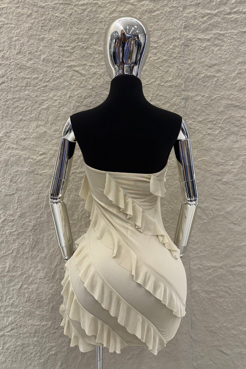 Vestido Beige con Olanes
