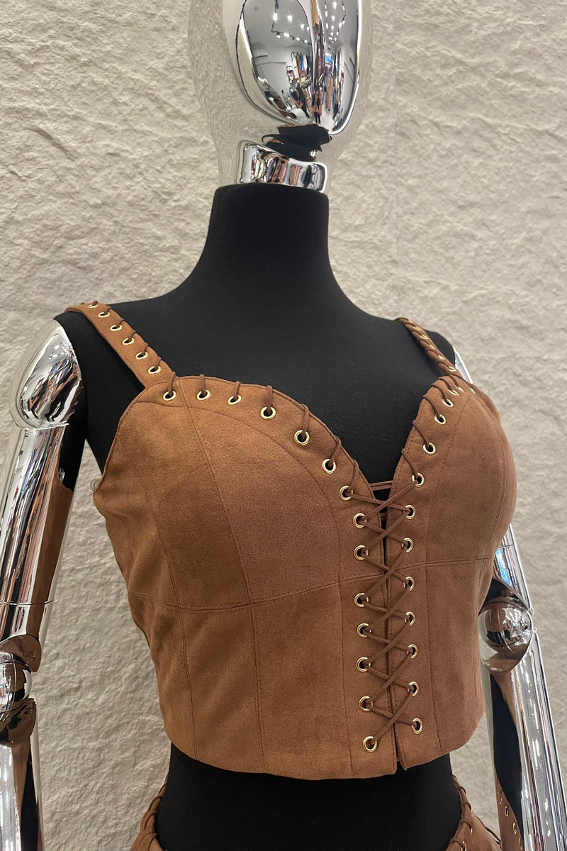 Set Top y Falda Velvet Color Camel