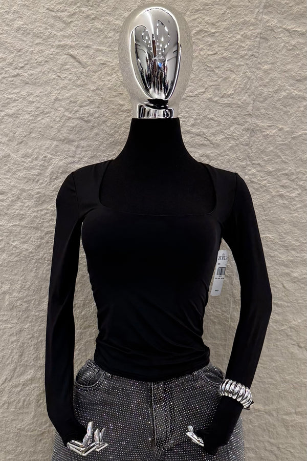 Blusa Manga Larga Negra