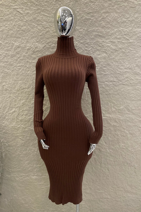 Vestido Midi Tela Punto Manga Larga Cafe