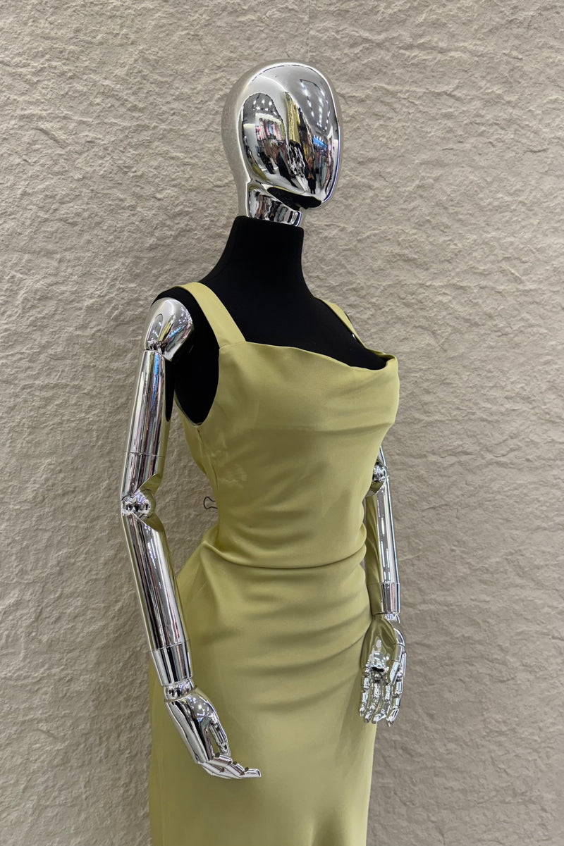 Vestido Midi Satinado Verde