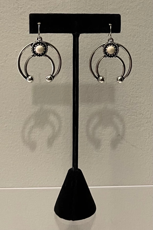 Aretes Half Moon