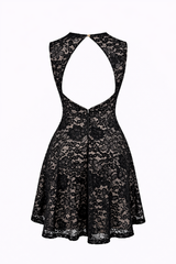 Vestido De Encaje Escote En Espalda