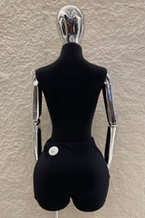 Short Falda Corta App de Bolsas Negra